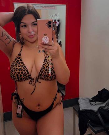 919-533-7594, 27  female escort, Biloxi